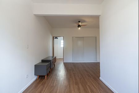 Apartamento para alugar com 47m², 1 quarto e sem vagaSala/Quarto