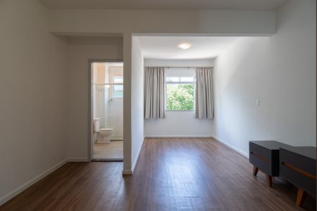 Apartamento para alugar com 47m², 1 quarto e sem vagaSala/Quarto
