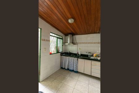 Casa à venda com 360m², 3 quartos e 2 vagas Casa à venda com 360m², 3 quartos e 2 vagasCozinha