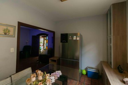 Casa à venda com 360m², 3 quartos e 2 vagas Casa à venda com 360m², 3 quartos e 2 vagasCopa