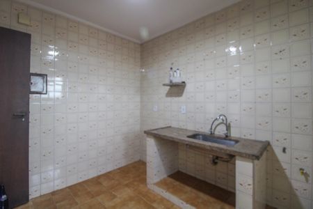Apartamento à venda com 70m², 2 quartos e 1 vaga Apartamento à venda com 70m², 2 quartos e 1 vagaCozinha e Área de Serviço