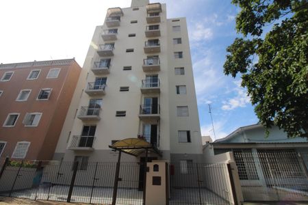 Apartamento à venda com 70m², 2 quartos e 1 vaga Apartamento à venda com 70m², 2 quartos e 1 vagaFachada