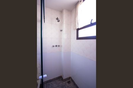 Apartamento à venda com 215m², 4 quartos e 2 vagas Apartamento à venda com 215m², 4 quartos e 2 vagasBanheiro Social