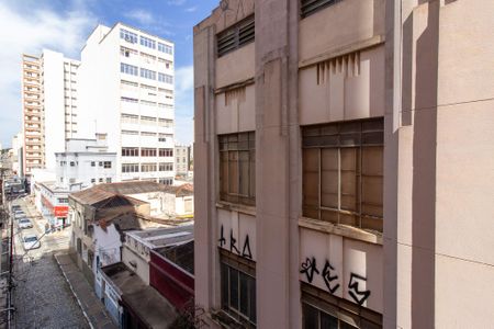 Apartamento à venda com 100m², 2 quartos e sem vaga Apartamento à venda com 100m², 2 quartos e sem vagaVista/Lavanderia