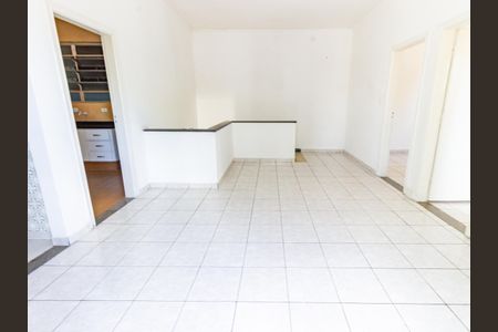 Casa à venda com 120m², 2 quartos e 1 vaga Casa à venda com 120m², 2 quartos e 1 vagaSala