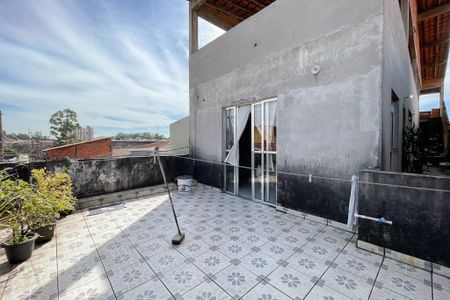 Casa à venda com 283m², 3 quartos e 8 vagas Casa à venda com 283m², 3 quartos e 8 vagasSacada