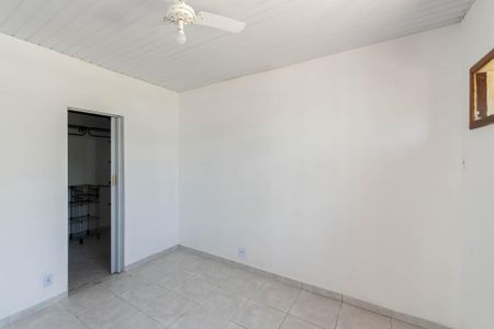 Casa à venda com 153m², 3 quartos e 1 vagaSuíte