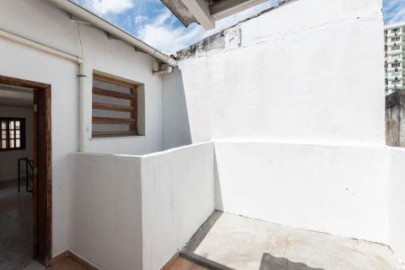 Casa à venda com 153m², 3 quartos e 1 vagaÁrea de Serviço 2