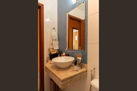 Apartamento à venda com 79m², 3 quartos e 1 vagaBanheiro Social