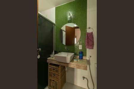 Apartamento à venda com 79m², 3 quartos e 1 vagaBanheiro Suite