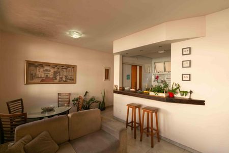 Apartamento à venda com 79m², 3 quartos e 1 vagaSala