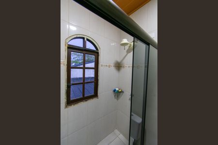 Casa à venda com 253m², 2 quartos e 1 vaga Casa à venda com 253m², 2 quartos e 1 vagaBanheiro da Suíte