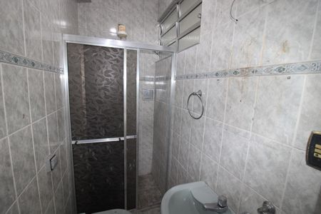 Casa à venda com 150m², 4 quartos e 2 vagasBanheiro de Serviço