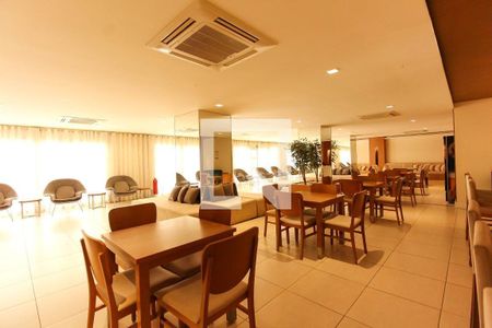 Apartamento à venda com 223m², 3 quartos e 4 vagas Apartamento à venda com 223m², 3 quartos e 4 vagas Área comum Salão
