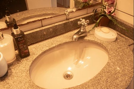 Apartamento à venda com 55m², 2 quartos e 1 vagaBanheiro