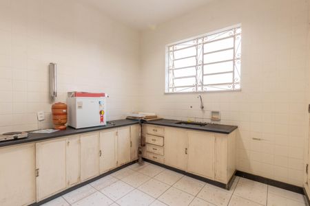 Casa à venda com 690m², 7 quartos e 16 vagasCozinha