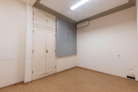 Casa à venda com 690m², 7 quartos e 16 vagasQuarto