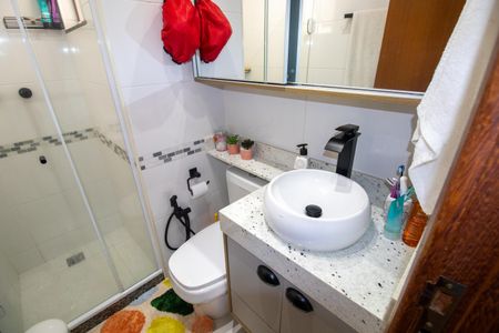 Apartamento à venda com 87m², 2 quartos e 2 vagas Apartamento à venda com 87m², 2 quartos e 2 vagasBanheiro