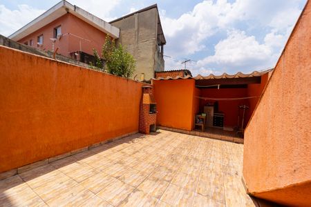 Casa à venda com 175m², 3 quartos e 2 vagas Casa à venda com 175m², 3 quartos e 2 vagasQuintal