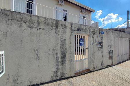 Casa à venda com 295m², 4 quartos e 2 vagasFachada