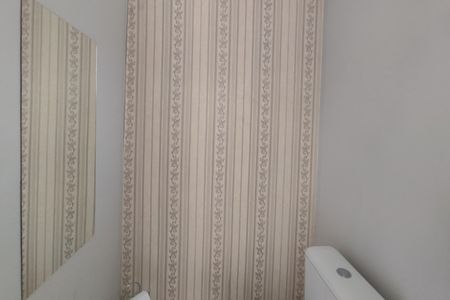 Casa à venda com 295m², 4 quartos e 2 vagasLavabo