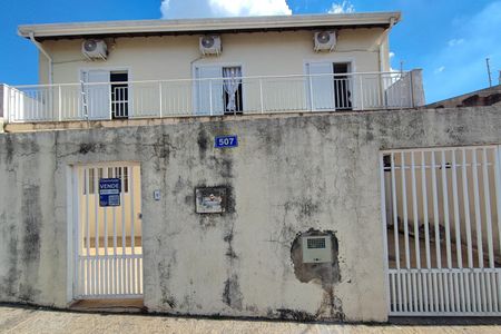 Casa à venda com 295m², 4 quartos e 2 vagasPLACA INSTALADA NA FACHADA 