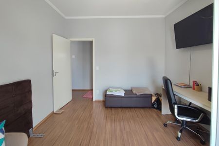 Casa à venda com 295m², 4 quartos e 2 vagasQuarto 3