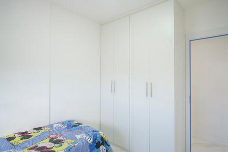Apartamento à venda com 75m², 3 quartos e 2 vagasQuarto 2