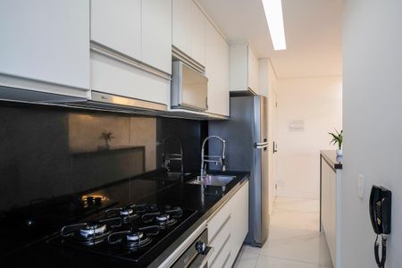 Apartamento à venda com 75m², 3 quartos e 2 vagasCozinha