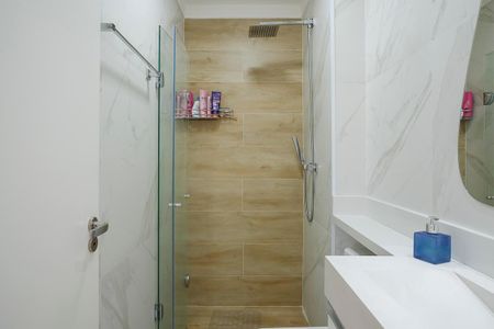 Apartamento à venda com 75m², 3 quartos e 2 vagasBanheiro