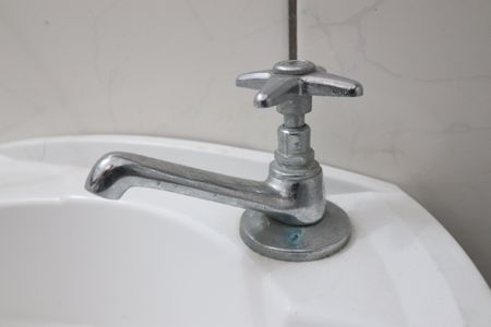 Casa à venda com 137m², 3 quartos e 2 vagasLavabo