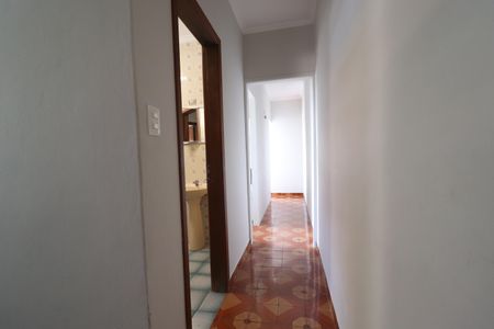 Casa à venda com 137m², 3 quartos e 2 vagasCorredor Quartos