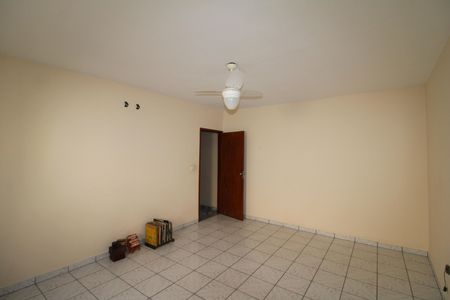Casa à venda com 140m², 4 quartos e 1 vagaQuarto 1