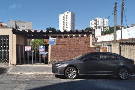 Casa à venda com 140m², 4 quartos e 1 vaga Casa à venda com 140m², 4 quartos e 1 vagaFachada