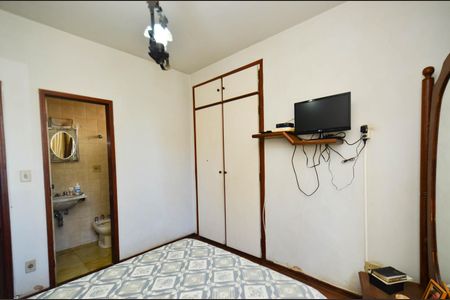 Apartamento à venda com 83m², 3 quartos e 1 vaga Apartamento à venda com 83m², 3 quartos e 1 vagaSuite