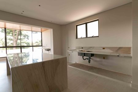 Casa à venda com 430m², 4 quartos e 4 vagasCozinha