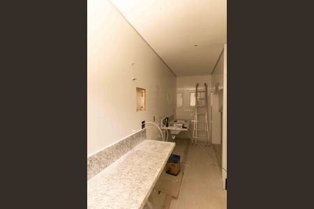 Casa à venda com 430m², 4 quartos e 4 vagasÁrea de Serviço 2