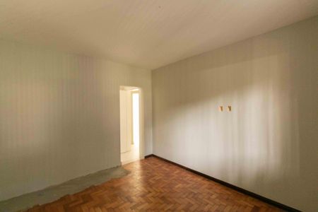 Casa à venda com 430m², 4 quartos e 4 vagasSuíte 1