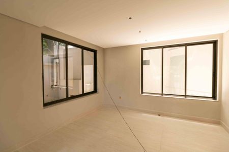 Casa à venda com 430m², 4 quartos e 4 vagasSala de Jantar