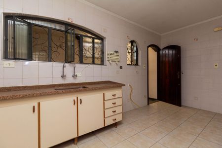 Casa à venda com 127m², 2 quartos e 3 vagas Casa à venda com 127m², 2 quartos e 3 vagasCozinha
