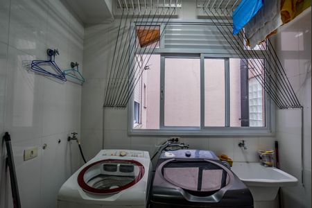 Apartamento à venda com 340m², 4 quartos e 4 vagas Apartamento à venda com 340m², 4 quartos e 4 vagasÁrea de Serviço