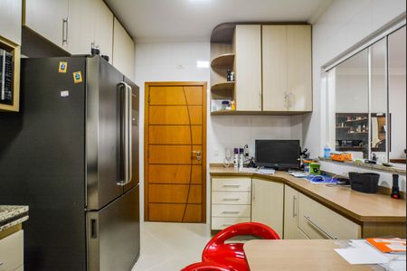 Apartamento à venda com 340m², 4 quartos e 4 vagas Apartamento à venda com 340m², 4 quartos e 4 vagasCozinha