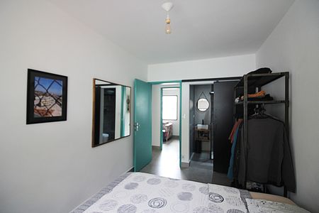 Casa à venda com 140m², 3 quartos e 3 vagasQuarto 2 - Suíte