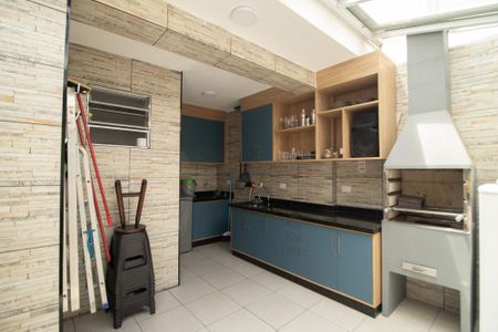 Apartamento à venda com 150m², 2 quartos e 2 vagas Apartamento à venda com 150m², 2 quartos e 2 vagasÁrea de Serviço