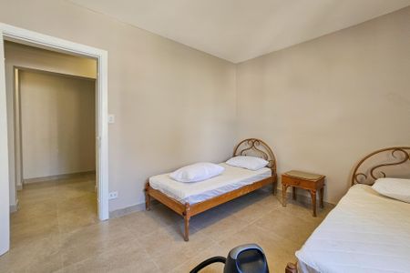 Apartamento para alugar com 192m², 4 quartos e 2 vagas Apartamento para alugar com 192m², 4 quartos e 2 vagasSuíte 2