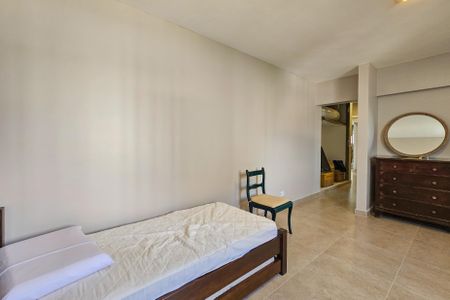 Apartamento para alugar com 192m², 4 quartos e 2 vagas Apartamento para alugar com 192m², 4 quartos e 2 vagasSuíte 1