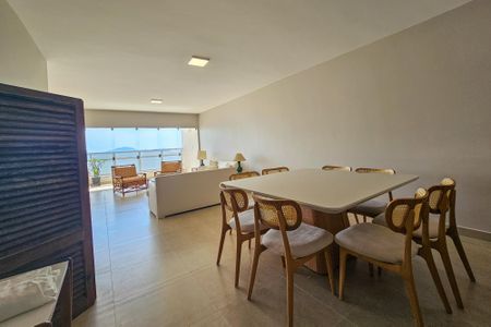 Apartamento para alugar com 192m², 4 quartos e 2 vagas Apartamento para alugar com 192m², 4 quartos e 2 vagasSala