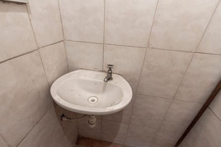 Casa à venda com 250m², 3 quartos e 2 vagasBanheiro de Serviço