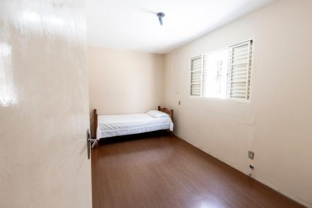 Casa à venda com 250m², 3 quartos e 2 vagasQuarto 3