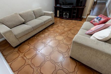 Casa à venda com 250m², 3 quartos e 2 vagasSala